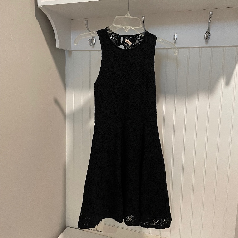 Black Flower Laced Dress Size Small, Perfect for a Tween/Teen